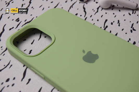LIQUID silicone case for iphone 12 / 12 pro