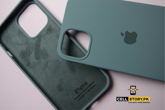 LIQUID silicone case for iPhone 13 series - Green